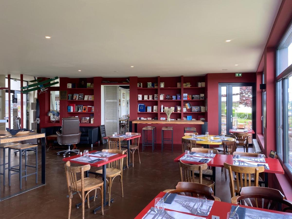 Logis Hotel & Restaurant De L'Aerodrome De La Baie De Somme Buigny-Saint-Maclou Exterior photo